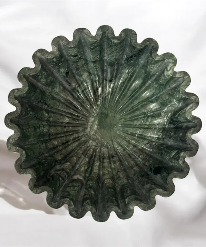 Zig Zag Design Green Marble Urli