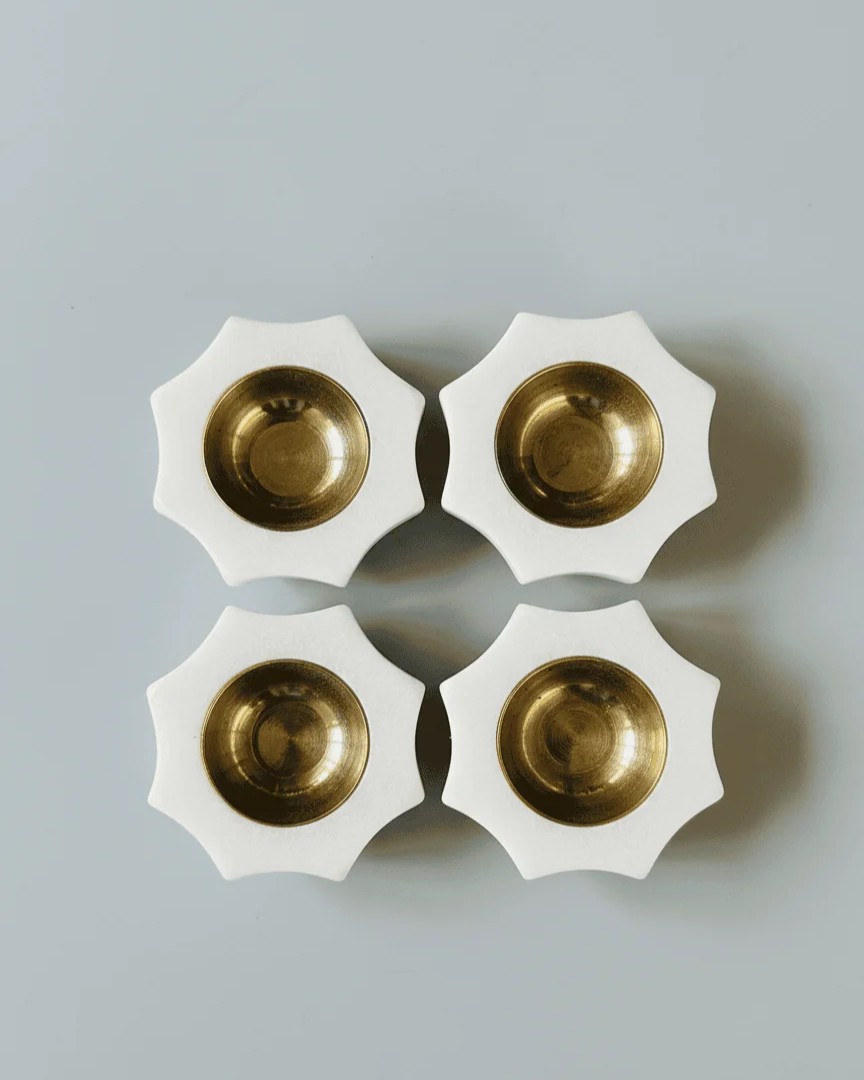 The Rajwada Octagon Diya in White Marble